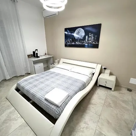 Circeo Boutique Rooms-2